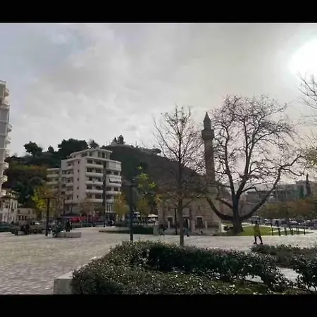 View Boulevard شقة فلورا