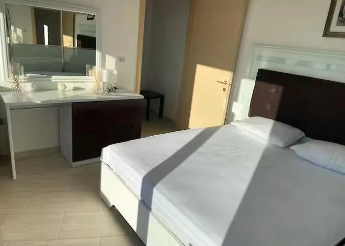 View Boulevard 公寓 *